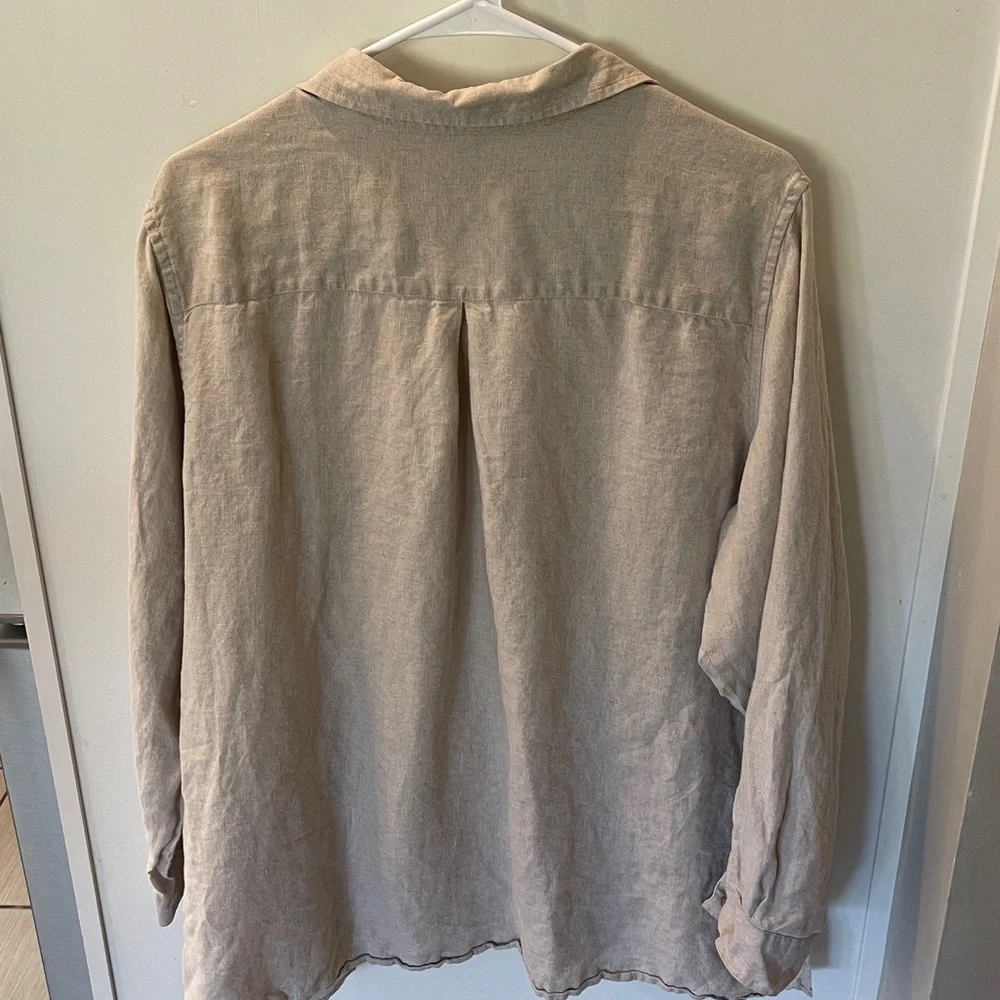 L.L. Bean Casual Beige Button Down Shirt - Picture 5 of 8